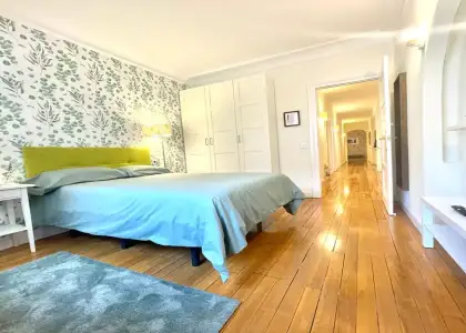 Habitación en piso compartido de 6 dormitorios en alquiler en Abando, todos los gastos incluidos en Bilbao