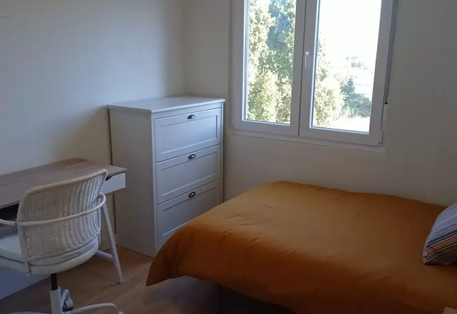 Habitación en piso compartido en Oviedo en Oviedo