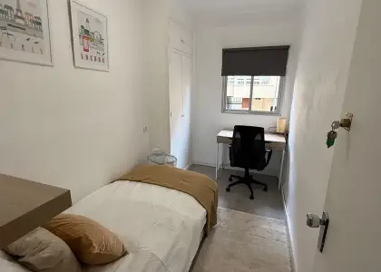 Habitación Moderna y Renovada en la Vibrante Málaga en Málaga